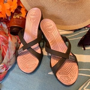 Super Cute High Heeled Crocs Pink with Chocolate Trim